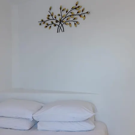 Elegant Santorini - 1 Bedroom - Kudrow - Private Jacuzzi And Astounding Caldera Sea Views -