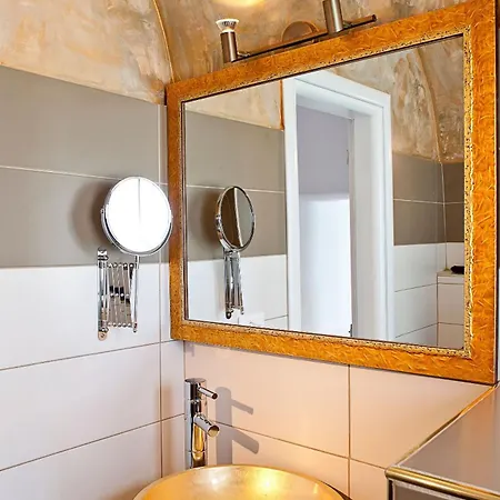 וילה Elegant Santorini - 1 Bedroom - Kudrow - Private Jacuzzi And Astounding Caldera Sea Views -