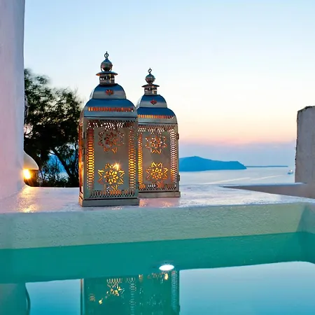 Elegant Santorini - 1 Bedroom - Kudrow - Private Jacuzzi And Astounding Caldera Sea Views - וילה